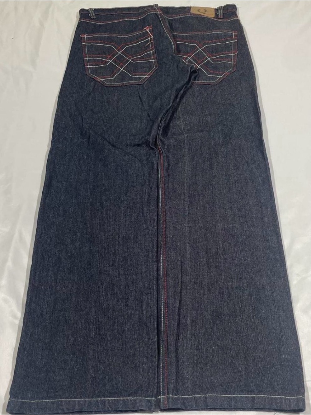Men's Dark Blue Denim Jeans with Contrast Stitching